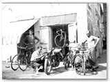 1938 - Biciclette e pochi ciclomotori