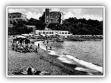 1929 - I bagni Portovecchio e la villa Montezemolo. (Arch. S. Lamioni)