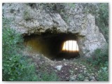 Grotta nell'area delle ex cave Solvay