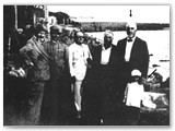 1932 - Sopraluogo per la costruzione del lungomare di Castiglioncello. Siro Saggini, Erminio Pasi, sig. Taddeini, dott. Gino vestrini, Massimo Vestrini (foto F. V.)