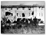  La villa rovinata dai bombardamenti alleati del 1944
