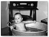 1960 - Anche per lui il massimo  il bagnetto nella tinozza zincata