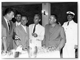 20 luglio 1958 - Momenti della cerimonia. Si riconosce il prof. Benincasa a sx.