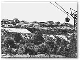 1940 - Il villaggio aziendale e la teleferica per il trasporto del minerale