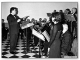 Anni '90 - Il maestro Niccolini lascia la direzione, subentra  il maestro Claudio Parrini.