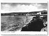 Anni '30 - Scogliera Rotonda Italia oggi Sirena e baia dei futuri Bagni Liana