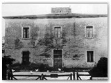1938 - La casa colonica Guerrini demolita negli anni '60 per costruire la scuola Europa (vedi nota)