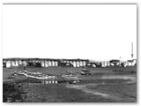 1938 - Spiaggia impiegati/operai divisa dalla rete a destra