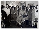 Gruppo maestri elementari Solvay: si riconoscono Giuseppe Danesin, Giampiero Celati, Renzo Cassigoli, A. Capriotti, Magretti, Amantea. (arch. Cassigoli)