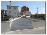 2009 - La copertura pedonabile consente l'accesso dal viale Trieste al lungomare.
