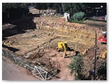 1975 - Lo scavo (Arch. M.Specos)