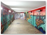 I murales danneggiati dai vandali