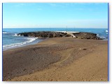 Lo Scoglietto al centro delle due piccole baie a Nord e Sud.