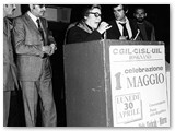 1� maggio 1973 - Manifestazione antifascista. Parla Maria Ghelardini.